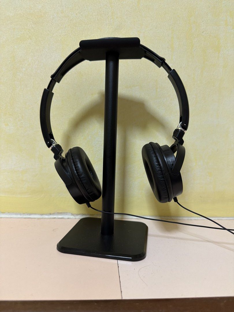 Black Over-Ear Headphones