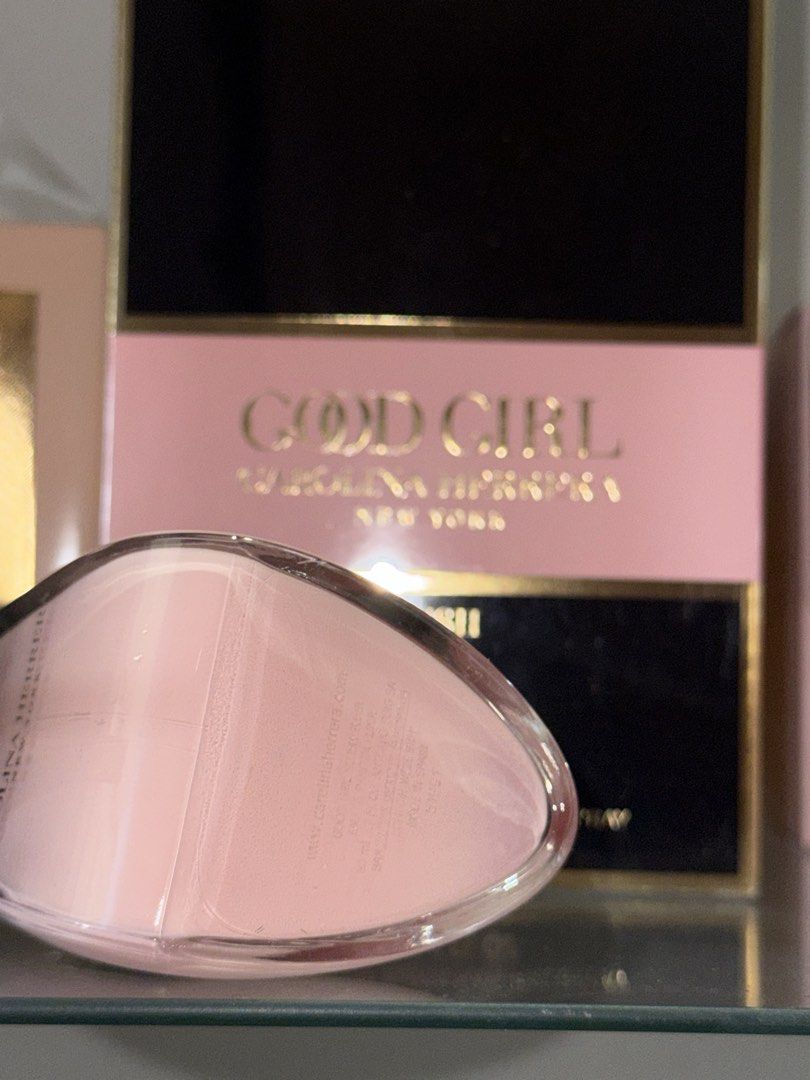 Carolina Herrera Good Girl Blush Elixir 80ml (Category: Fragrance & Deodorants) located in Quezon City. Submitted by atrbb (Listing ID 1421948415, Image 3). Description: - Unsealed for testing (only very few sprays missing) - Up for trading MOD: Grab or Lalamove MOP: Gcash or BDO Can do meet up around metro manila.