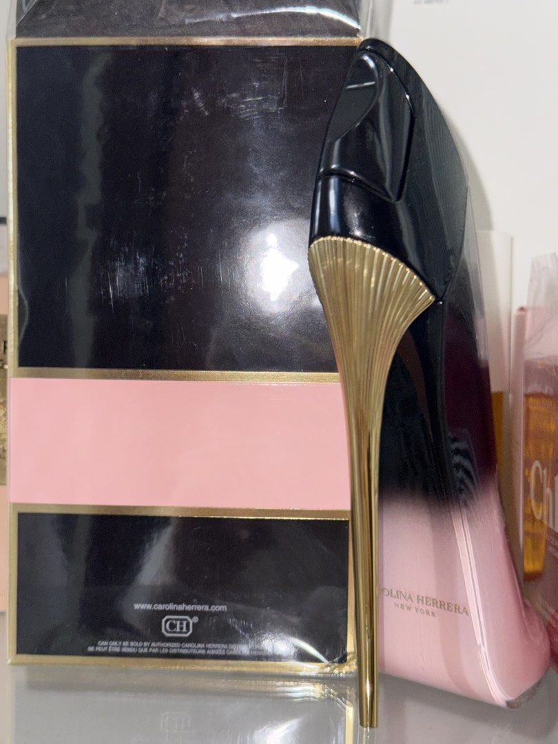 Carolina Herrera Good Girl Blush Elixir 80ml (Category: Fragrance & Deodorants) located in Quezon City. Submitted by atrbb (Listing ID 1421948415, Image 2). Description: - Unsealed for testing (only very few sprays missing) - Up for trading MOD: Grab or Lalamove MOP: Gcash or BDO Can do meet up around metro manila.