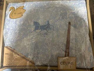 Branded Blankets/Towels Collection item 3