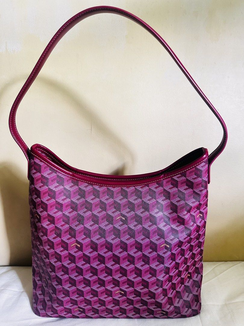 Christy Ng large Hobo (Category: Luxury Bags & Wallets) located in Quezon City. Submitted by JFSCloset (Listing ID 1422027679, Image 1). Description: -Original Christy Ng Large Hobo bag - Minor wear on corners not really visible - no tear or holes.