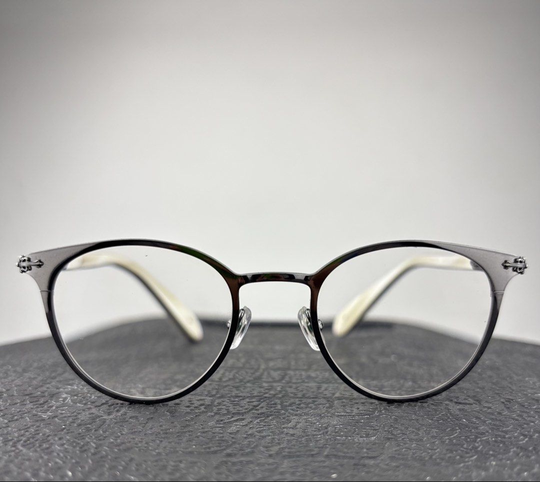 Chrome Hearts Morning Shake Glasses (Category: Luxury Accessories) located in Makati City. Submitted by ragrepository (Listing ID 1422054783, Image 3). Description: Chrome Hearts Graded lens Condition- 9/10 Flaw- None .