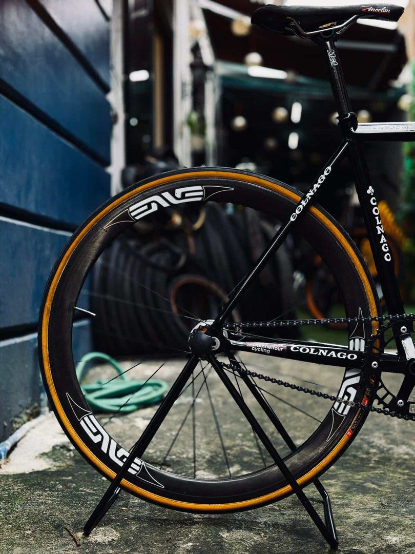 Colnago Dream Pista Track Frameset fixie fixed gear (Category: Parts & Accessories) located in Singapore. Submitted by talmontcyclery (Listing ID 1422042016, Image 3). Description: Super rare Colnago Dream pista track frameset for sale. Size 50. All original paint, no dents or chips . Original fork not replacement. Upgraded headset& seat clamp to Chris King. 27.2mm seatpost diameter. Do your research before offering & enquiring. Price inclusive o