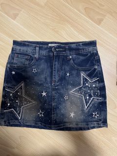 (Category: ) located in . Submitted by sellingthings_.780 (Listing ID 1422033553, Image 1). Description: .