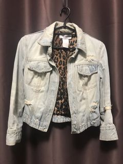 (Category: ) located in . Submitted by shoppiegal (Listing ID 1422075754, Image 1). Description: .