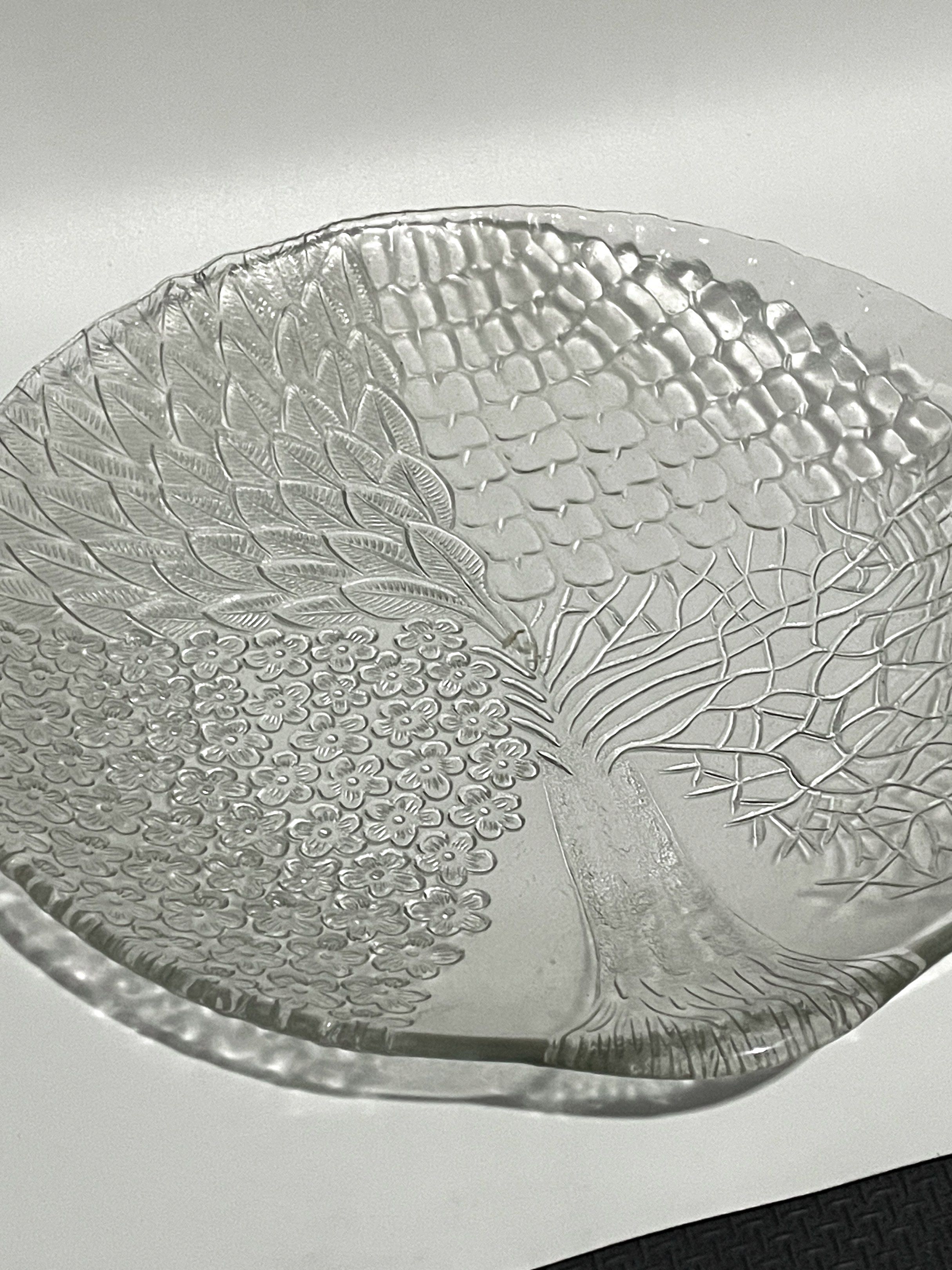 Dynasty Glass Serving Plate (Category: Dinnerware & Cutlery) located in Bacoor. Submitted by milesgm (Listing ID 1422023015, Image 2). Description: - 1pc glass serving plate - Unique tree design - Textured surface - Approx 12” - Unused and in original box.