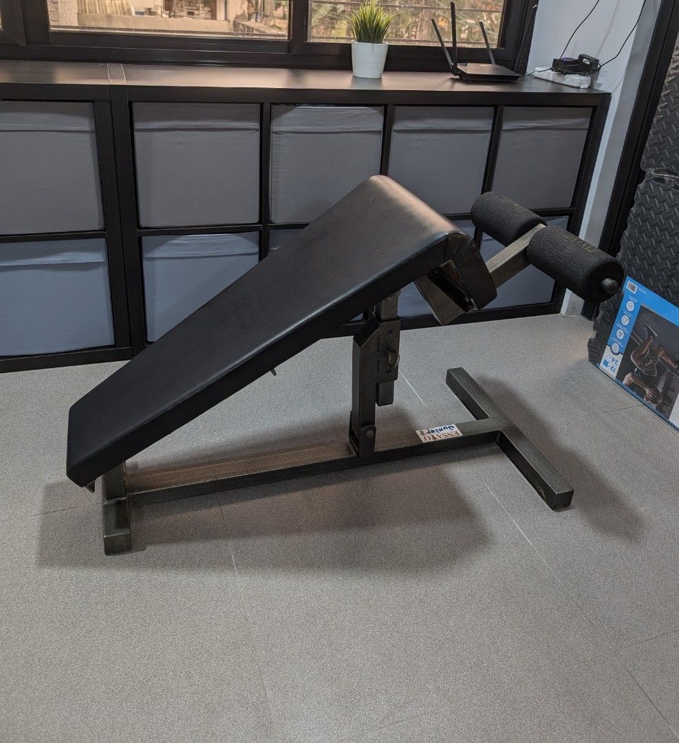 Ensayo Compact Junior Series Adjustable Decline Bench (Category: Weights & Dumbbells) located in Santa Maria. Submitted by mjgaragesale (Listing ID 1422066437, Image 1). Description: Ensayo Compact Junior Series Adjustable Decline Bench ◉ Condition: 9.7/10 ◉ Adjustable levels ◉ Heavy-duty ◉ Sturdy metal frame ◉ For core workouts ◉ Multiple functions ◉ Black padded bench ◉ Foam rollers for leg support ◉ Clean and sanitized ◉ Ready for pick up RFS: