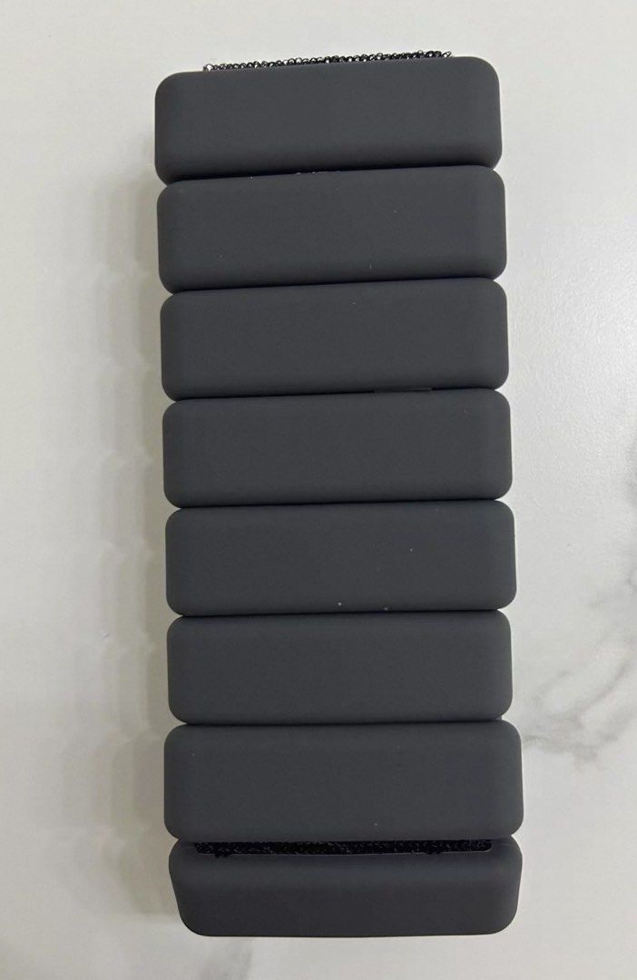 Exercise Bangles/ Weights (Category: Weights & Dumbbells) located in Singapore. Submitted by sparklebits (Listing ID 1422044780, Image 2). Description: Exercise Weights/ Bangles/ Ankle Weights (1 pair) 1 pound (abt 450g) each, total 900g Dark grey Used once, mint condition No brand (but like bala bangle) Good for yoga, pilates Meetup only No trade please *Not for fussy buyer please .