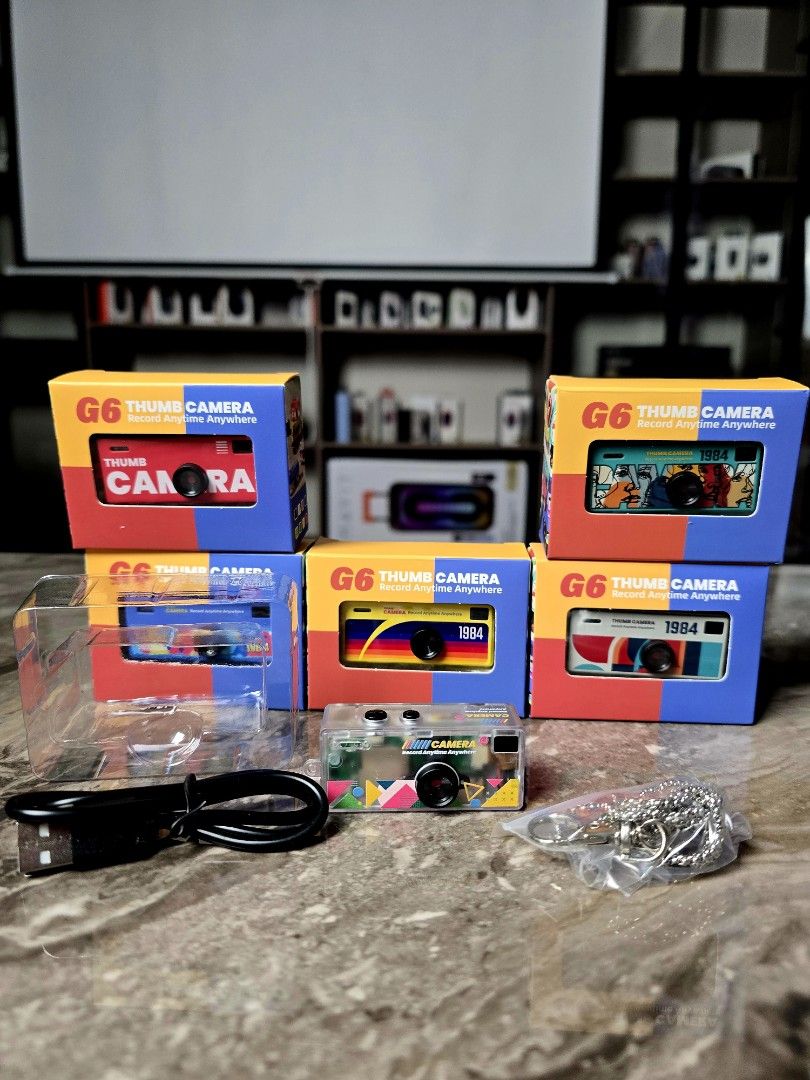 G6 Thumb Camera Brand New 🔥📸 (Category: Cameras) located in Manila. Submitted by yukiii16 (Listing ID 1422058829, Image 2). Description: BRAND NEW G6 THUMB CAMERA (ONHAND) WITH SD CARD - 250 𝐒𝐩𝐞𝐜𝐢𝐟𝐢𝐜𝐚𝐭𝐢𝐨𝐧𝐬: Display: 0.96-inch TFT LCD Screen Lens: 130° HD Wide-Angle Video Resolution 1080P (1920 × 1080) 720P (1280 × 720) Audio Format: WAV (512 kbps) Interface: High-speed Type-C Port Power Input: Type-C / DC 5V (1A) Storage Capacity:
