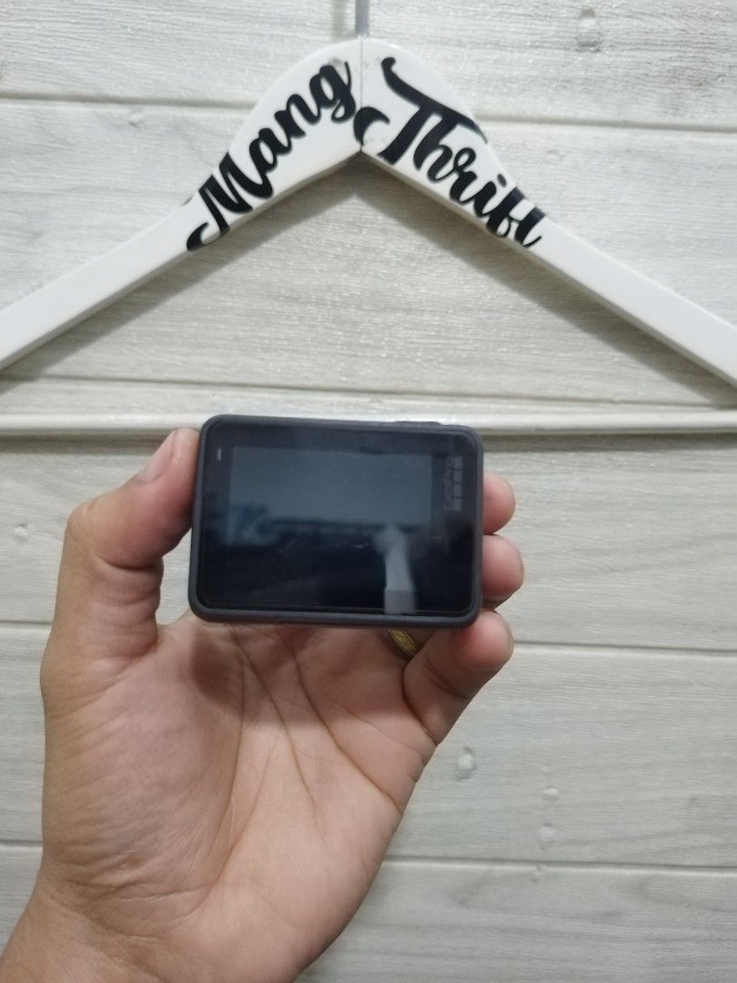 GOPRO HERO 7 BLACK(ISSUE MB) (Category: Cameras) located in Sorsogon. Submitted by mang_thrift2 (Listing ID 1422005109, Image 2). Description: GP7BLACK ISSUE MOTHER BOARD PINACHECK NA KAY HERO MOTO(GO PRO TECH) DI KAYA BAGONG BOARD 7K MAIN ISSUE MOTHER BOARD ONLY THE REST WORKING PANG PYESA.