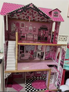 (Category: ) located in . Submitted by dance_dance1 (Listing ID 1421959157, Image 1). Description: .
