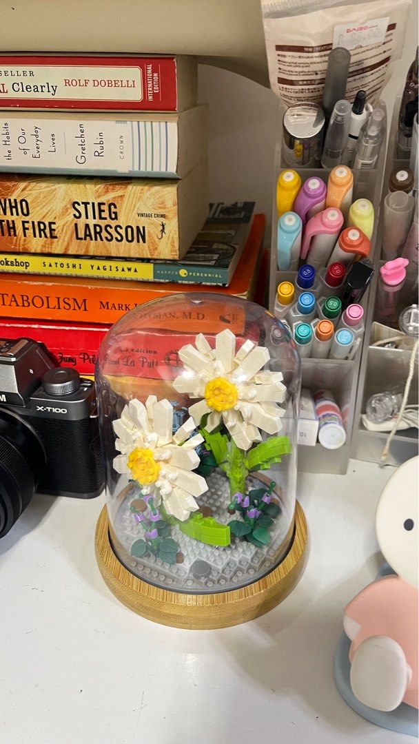 lego flowers (Category: Lego & Building Sets) located in Manila. Submitted by maechann (Listing ID 1422025901, Image 1). Description: .