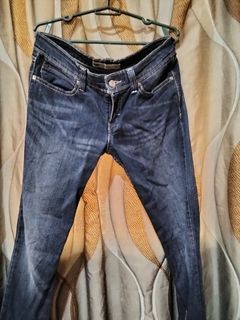 (Category: ) located in . Submitted by dangpreloved01 (Listing ID 1421971388, Image 1). Description: .