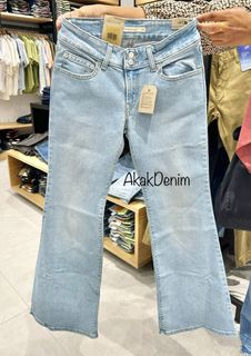 (Category: ) located in . Submitted by akakdenim (Listing ID 1422059217, Image 1). Description: .