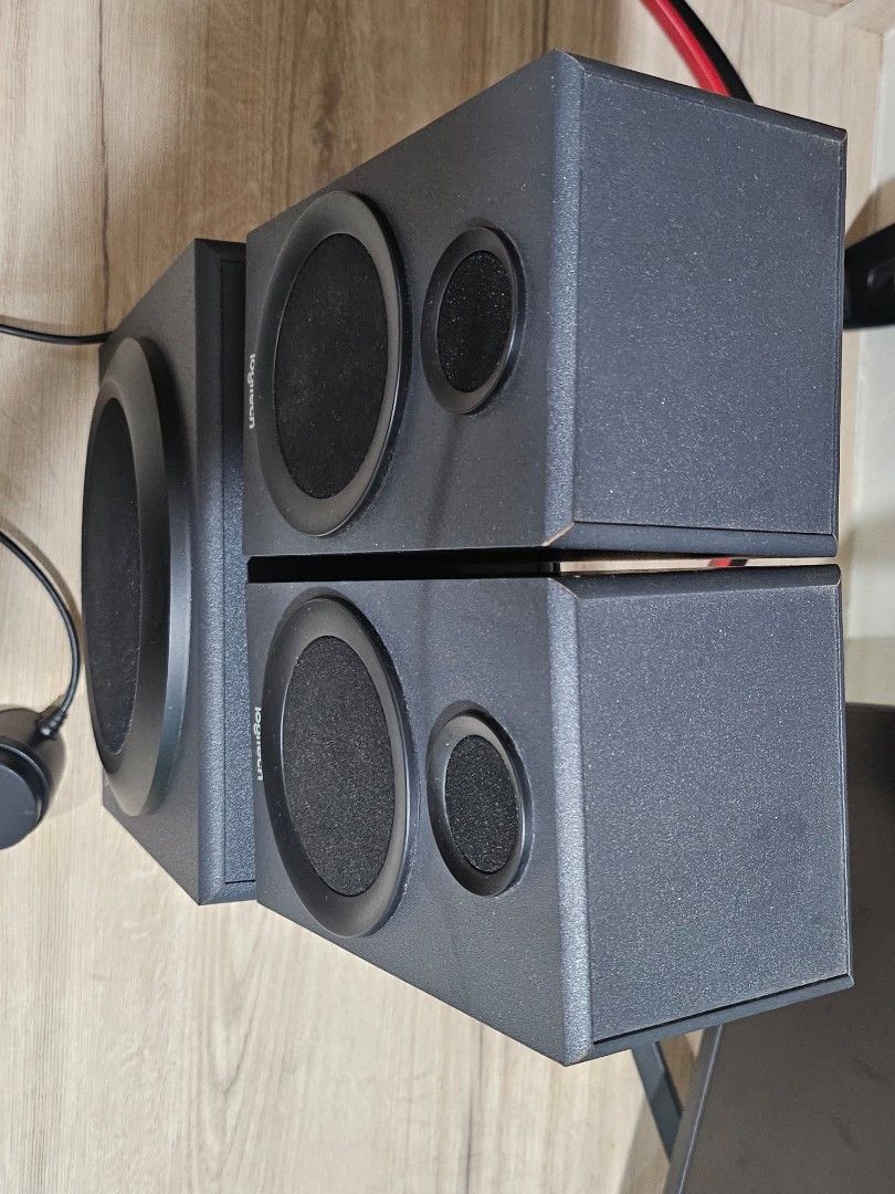 Logitech Z333 2.1 speaker65671929617538111