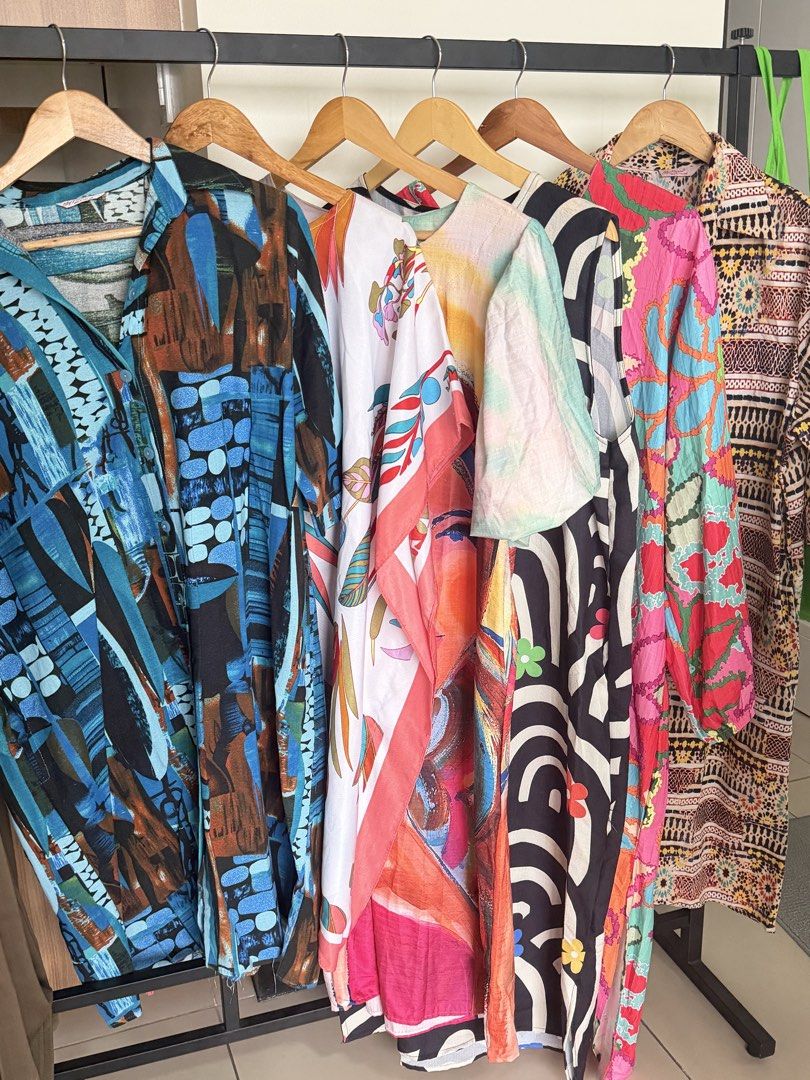 MAXI OVERSIZED Printed Kaftan Dress (Category: Dresses) located in Mandaluyong City. Submitted by mindfully_decluttering (Listing ID 1421989467, Image 1). Description: L-XXL ₱410 each design.