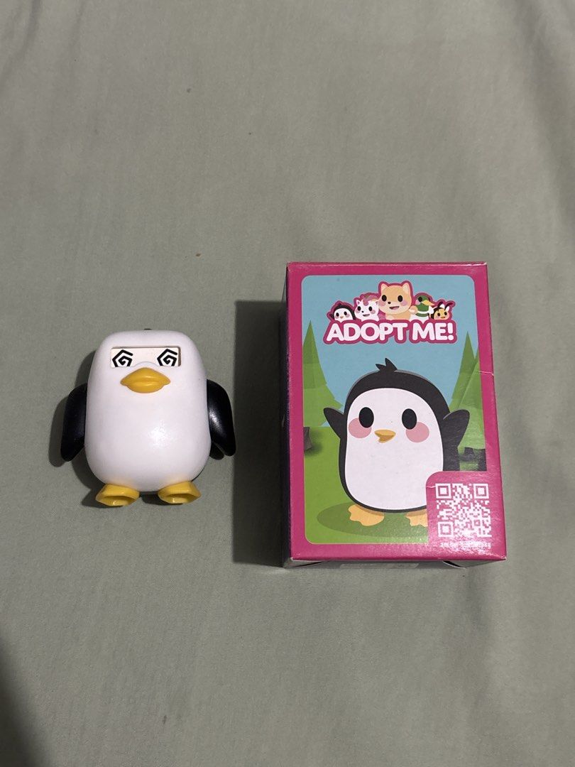 mcdonalds happy meal adopt me penguin (Category: Designer & Blind Box Toys) located in Las Pinas. Submitted by tteok0325 (Listing ID 1422012546, Image 1). Description: - Adopt Me! Penguin figure - Includes original box mop: bpi, maribank, gcash mod: ggx or lalamove.