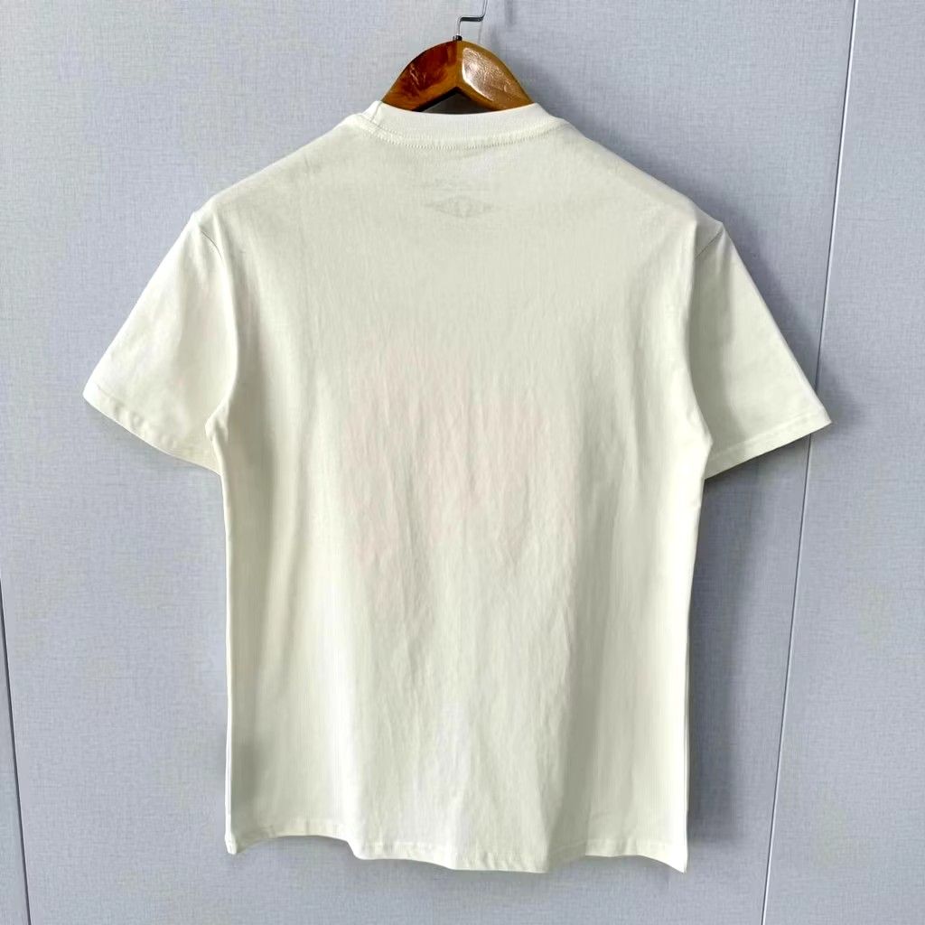 Mitchell & Ness Texas Longhorns T-shirt (Category: Tshirts & Polo Shirts ) located in Makati City. Submitted by stryan (Listing ID 1421983551, Image 2). Description: Official Texas Longhorns collaboration with Travis Scott and Mitchell & Ness. - Features the iconic Texas Longhorns logo. - Includes a small Cactus Jack logo on the sleeve. - Made from a comfortable 50/50 cotton/polyester blend. Condition: 10/10 fitting: small to medium.