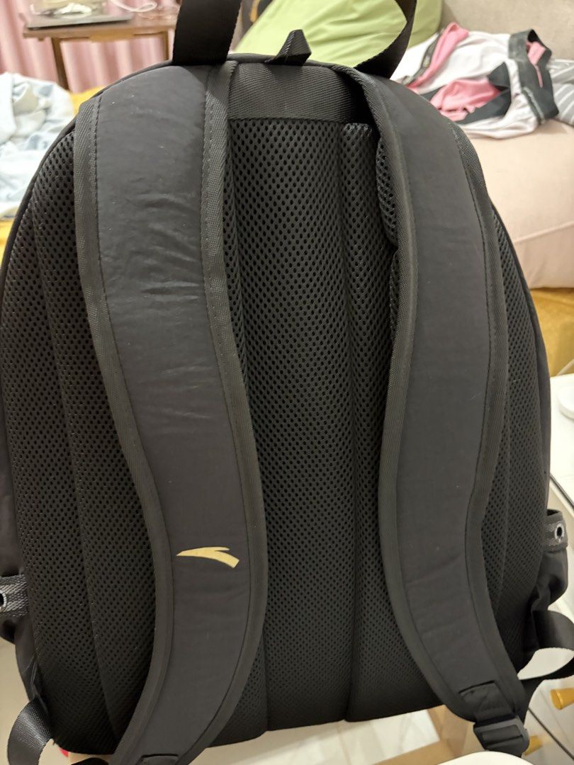 Anta Kyrie Backpack Black (Category: Backpacks) located in Mandaluyong City. Submitted by getbounced (Listing ID 1422023214, Image 2). Description: - Anta Kyrie Backpack - Black backpack - Gold logo detail - Two front pockets - Spacious main compartment - Padded shoulder straps - Breathable mesh back - Top handle - Bnew condition.