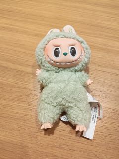 (Category: ) located in . Submitted by skyyeo28 (Listing ID 1422038397, Image 1). Description: .
