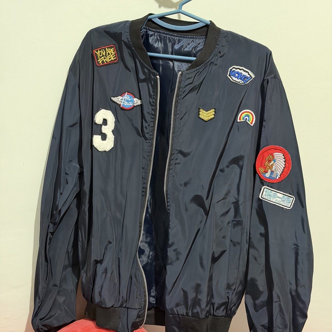Patch Bomber ZipperJacket (Category: Coats, Jackets and Outerwear) located in Malolos. Submitted by priothv (Listing ID 1422039468, Image 2). Description: .