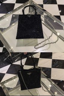 (Category: ) located in . Submitted by refinedluxe (Listing ID 1422076524, Image 1). Description: .