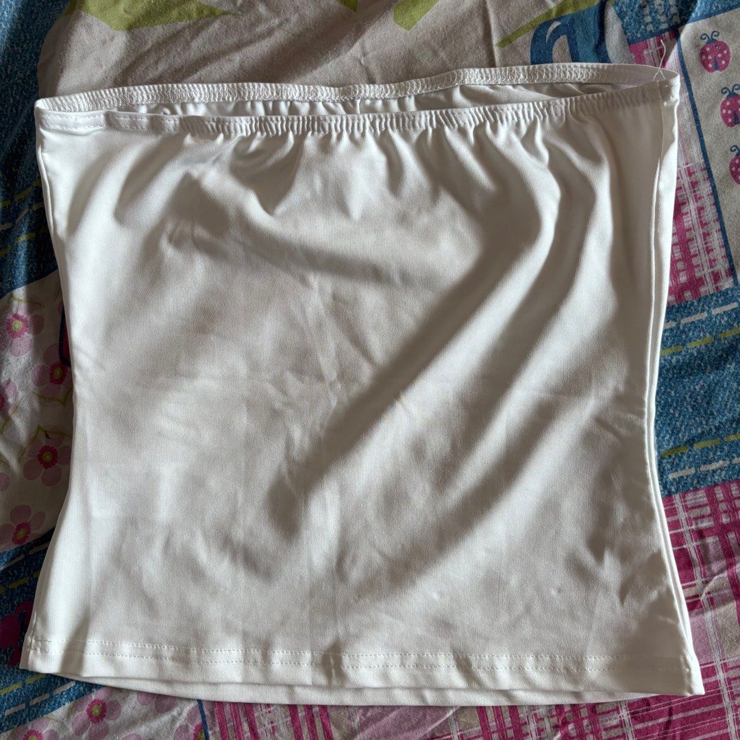 Rhinestone Garterized Tube Top White (Category: Sleeveless) located in Quezon City. Submitted by ddeonz (Listing ID 1421997093, Image 2). Description: Best fits M-semi L frames Rfs: wrong size.