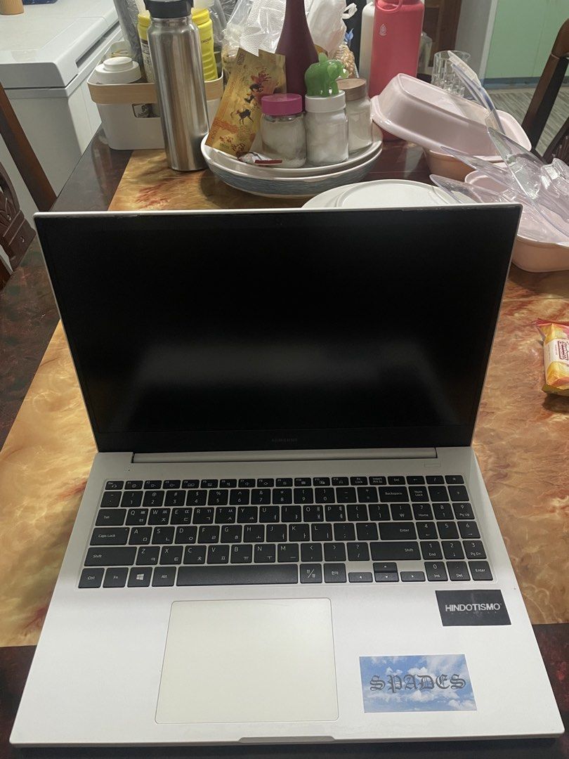 Samsung Galaxy Book 4 (Category: Laptops & Notebooks) located in Manila. Submitted by grindyoself (Listing ID 1422064220, Image 3). Description: Original Samsung Laptop (Galaxy Book 4) -Intel Core i5-10210U CPU -8GB RAM -715GB storage -Has 128 MB Graphics Card -Run Windows 11 Pro -Good condition -Good for gaming/office works -With original charger -Comes with free gaming mouse and gaming keyboard -Lost Box/No Box -Minor Issue -Negotiable RFS: too