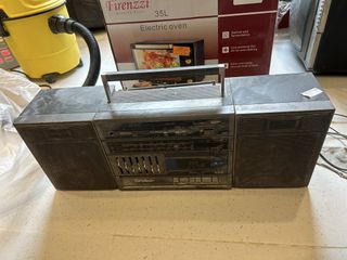 (Category: ) located in . Submitted by viv456 (Listing ID 1422049590, Image 1). Description: .