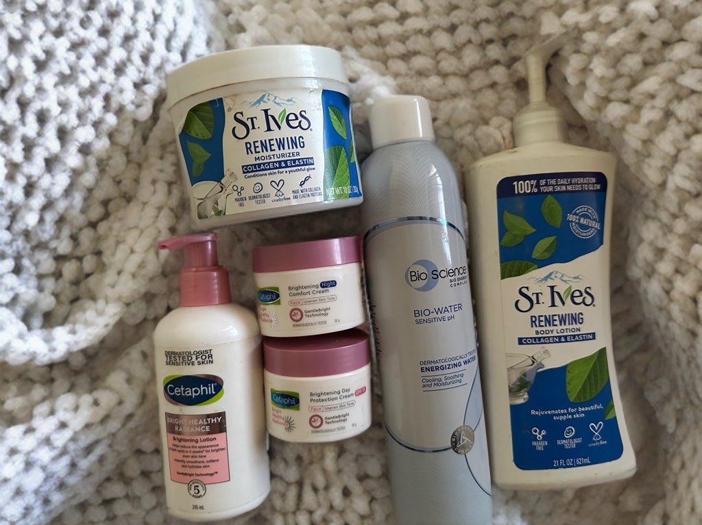 St. Ives, Cetaphil, Bio Science Skincare Set (Category: Face Care) located in Calamba. Submitted by soulsnagged.ph (Listing ID 1422011073, Image 1). Description: FOR SALE EACH JUST PM ME FOR INDIVIDUAL PRICES AND PHOTO - Complete skincare set for daily use. - Includes: - St. Ives Renewing Moisturizer & Body Lotion - Cetaphil Bright Healthy Radiance Brightening Lotion (x1) - Cetaphil Bright Healthy Radiance Cream (x2) - Bio Science Bio-Water Sensi