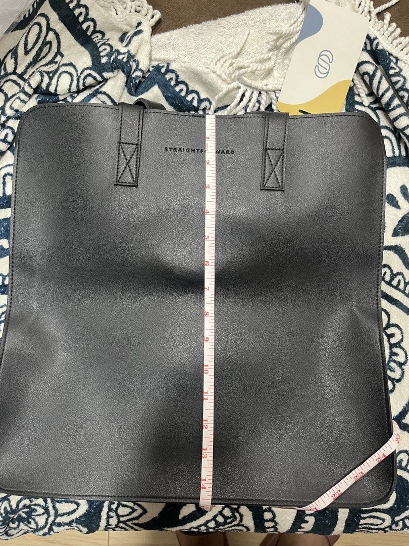 Straightforward DVL Kurva Black Tote Bag (Category: Tote Bags) located in Marikina City. Submitted by ohmarbs (Listing ID 1421753047, Image 3). Description: - Black tote bag from Straightforward - Rectangular shape - Made of smooth and vegan material - Perfect for everyday use RFS too many tote bags, decluttering .
