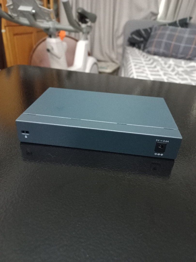 TP-Link 8-Port Gigabit Desktop Switch TL-SG108 (Category: Networking) located in Makati City. Submitted by zencrystal-3de6cc (Listing ID 1422070567, Image 3). Description: - TP-Link TL-SG108 8-Port Gigabit Desktop Switch - 8 Gigabit Ethernet ports for fast network connections - Sleek gray design - Includes power adapter - Easy to set up and use.