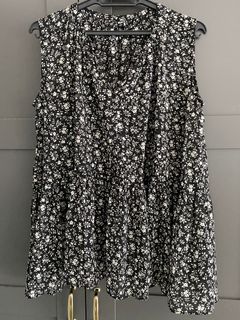 (Category: ) located in . Submitted by clicktocart.bundle.preloved (Listing ID 1422001730, Image 1). Description: .