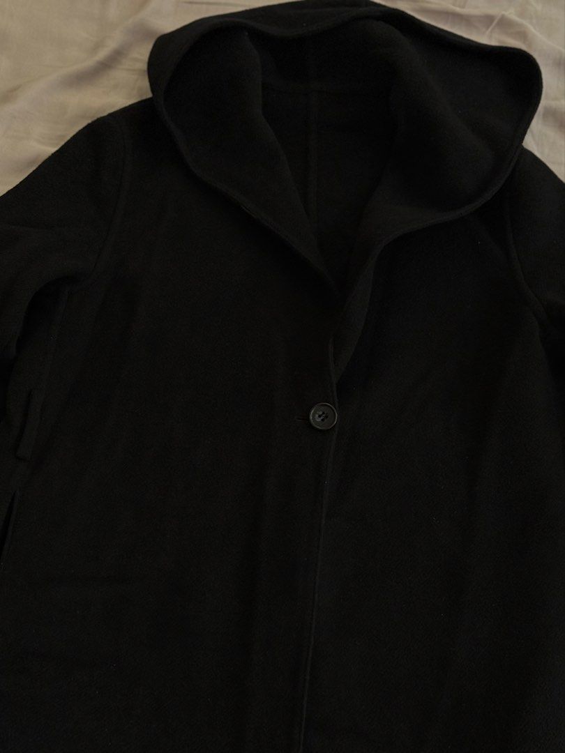 Uniqlo Navy Coat (Category: Coats, Jackets and Outerwear) located in Quezon City. Submitted by mdlrrr (Listing ID 1421984000, Image 2). Description: Uniqlo navy coat - Wrap design with tie belt - Comes with a hood - Longline silhouette - Perfect for layering - Too many coats. Never had the chance to use this. .
