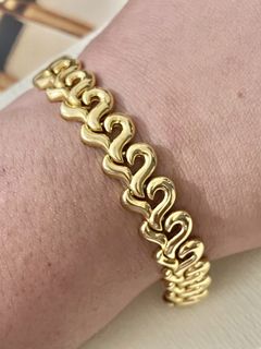 (Category: ) located in . Submitted by Jo.JewelsofVVM (Listing ID 1422023281, Image 1). Description: .