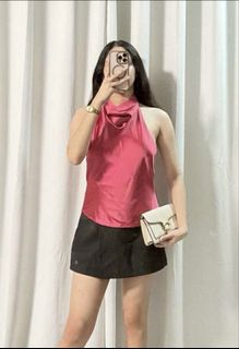 (Category: ) located in . Submitted by wardrobeaddict28 (Listing ID 1422051590, Image 1). Description: .