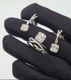 (Category: ) located in . Submitted by primefinds (Listing ID 1422182698, Image 1). Description: .
