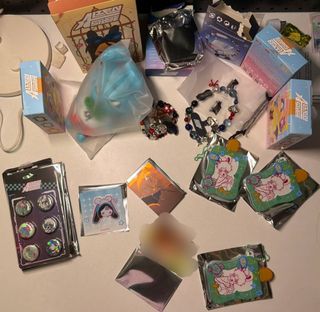 (Category: ) located in . Submitted by slimesupplies8665 (Listing ID 1422135001, Image 1). Description: .