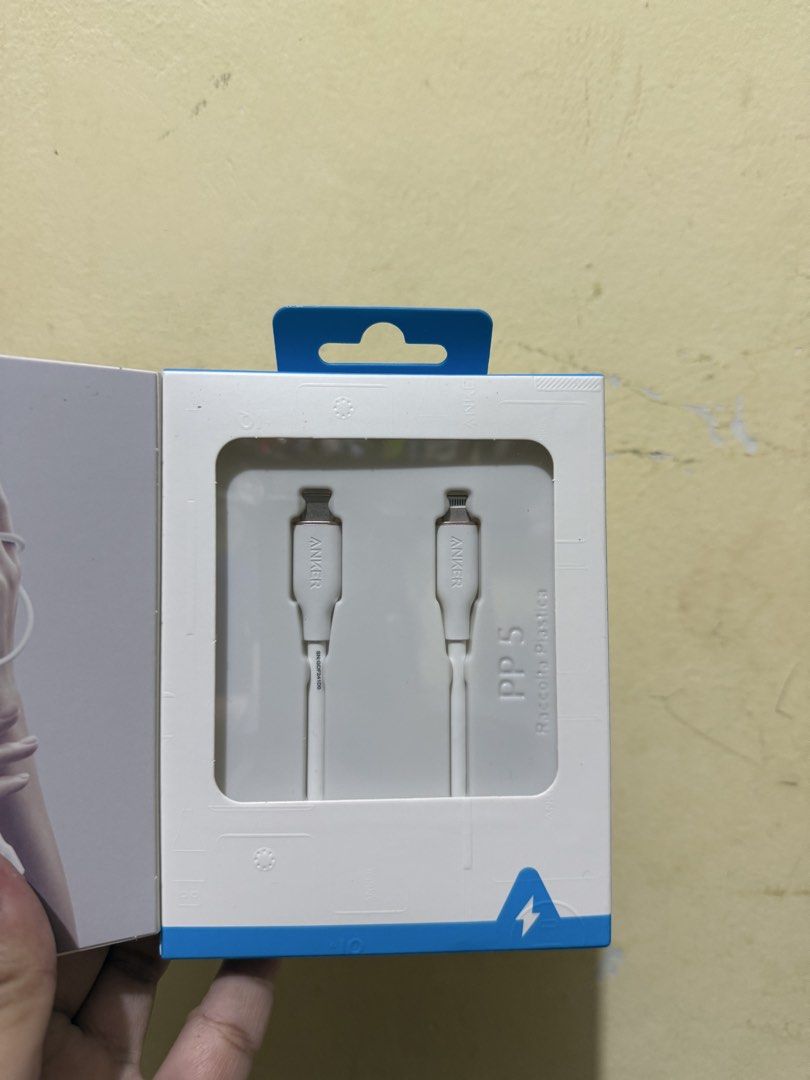 Anker cable for iPhone (Category: Chargers & Cables) located in Pasig City. Submitted by joy.to.the.world (Listing ID 1422227511, Image 2). Description: With receipt and warranty covered Unused Srp: 1200.