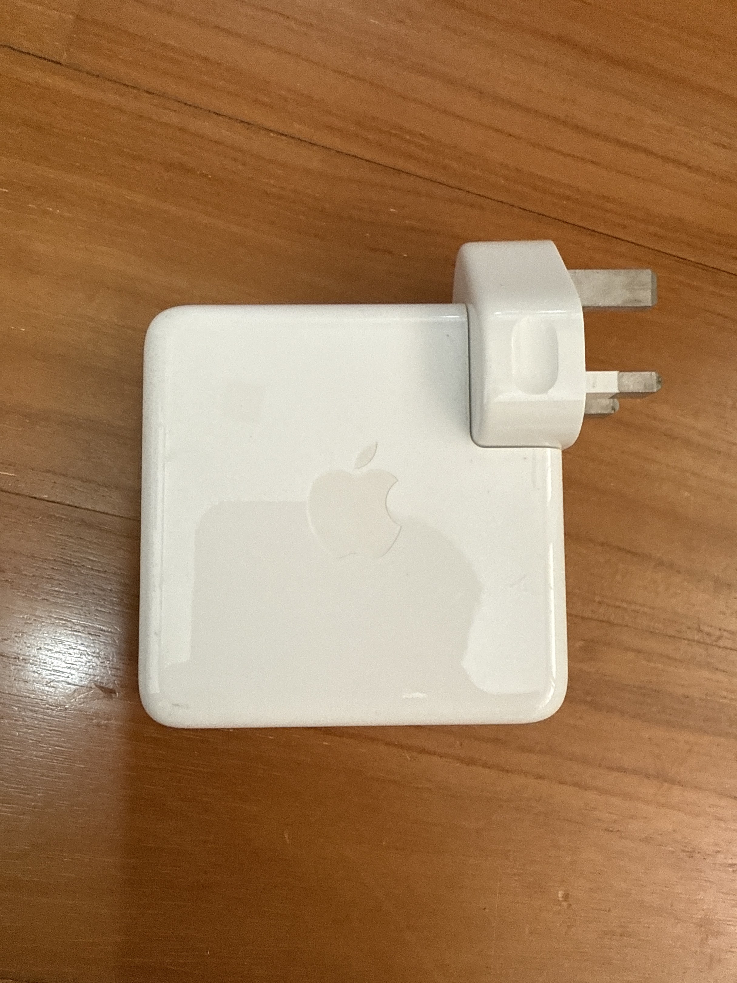 Apple 96W USB-C Power Adapter, Computers & Tech, Parts & Accessories ...