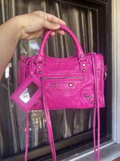 (Category: ) located in . Submitted by mysweetcorner (Listing ID 1421831273, Image 1). Description: .
