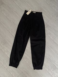(Category: ) located in . Submitted by preloved.jem (Listing ID 1422190298, Image 1). Description: .