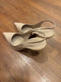 (Category: ) located in . Submitted by randomfinds._ (Listing ID 1422214770, Image 1). Description: .