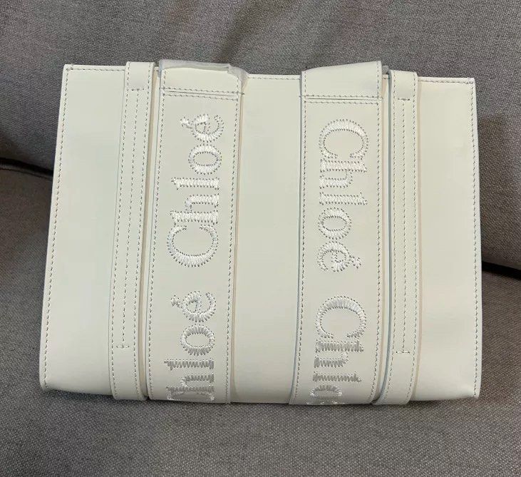 Chloe Woody Tote in Small (Category: Cross-body Bags) located in Cebu City. Submitted by catierose19 (Listing ID 1422159973, Image 3). Description: - used only once or twice - basically brand new - selling low because I cannot confirm authenticity as it was a gift from my grandmother-in-law - still nego.