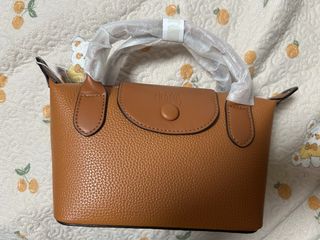 （分類：）位於 。 由 ltcmichae21318 提交（商品編號 1422115168，圖片 1）。簡介： 。