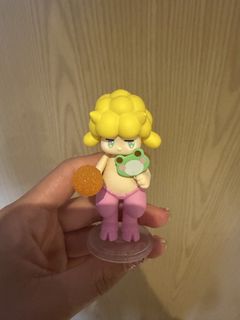 （分類：）位於 。 由 Yukibb424 提交（商品編號 1422109558，圖片 1）。簡介： 。