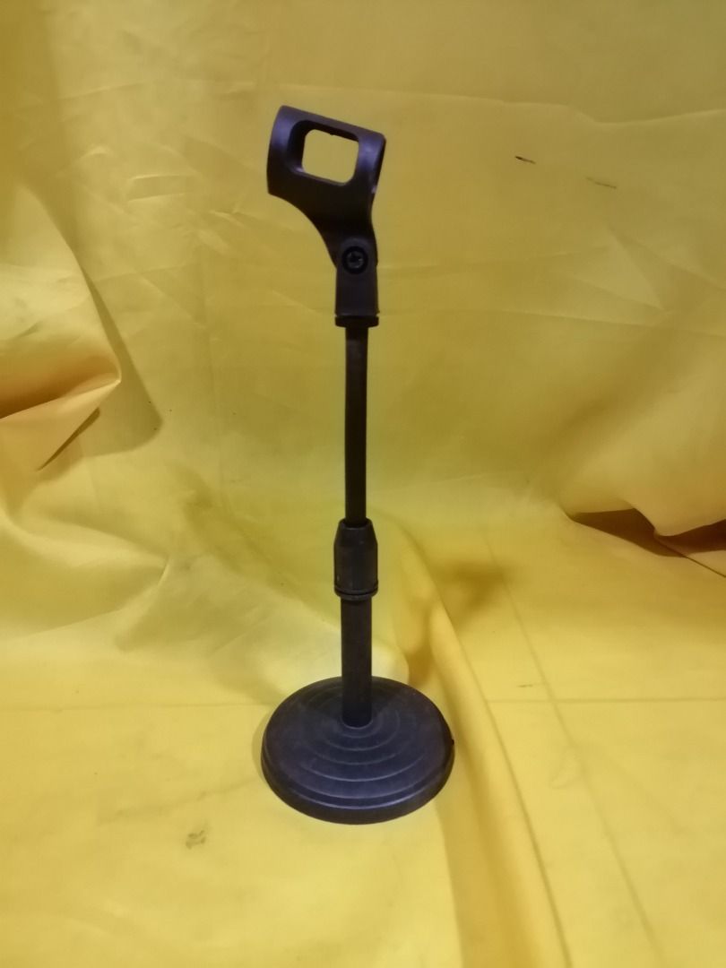 Desktop mic stand podium microphone stand (Category: Microphones) located in Quezon City. Submitted by newwhale.f1c027 (Listing ID 1422099660, Image 2). Description: P150 pvc type desk top mic stand Brandnew pick up Lagro fairview Q.C. or via delivery lalamove rider po. Delivery fee sagot po ni buyer.. Pwed din kayo ang mag book ng rider..fb page BSAonlinestore .