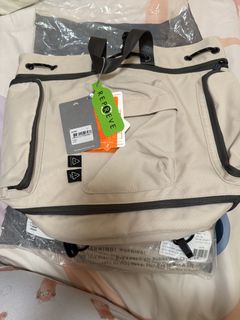 （分類：）位於 。 由 miss_hamster 提交（商品編號 1422085451，圖片 1）。簡介： 。
