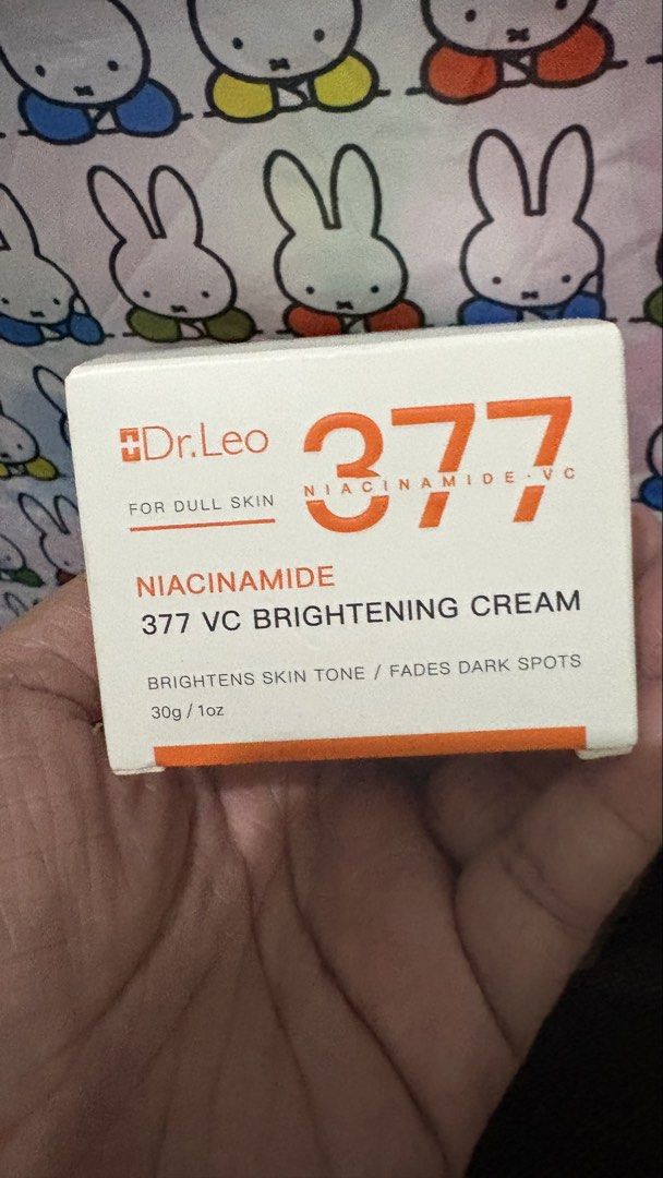 Dr. Leo 377 VC Brightening Cream (Category: Face Care) located in Manila. Submitted by declutterqueen25 (Listing ID 1422121334, Image 1). Description: Dr. Leo 377 VC Brightening Cream for dull skin. Contains Niacinamide and Vitamin C. Brightens skin tone and fades dark spots. The cream is 30g / 1oz. Expiration date is February 21, 2028. Instructions for use: Apply after cleansing and toning..