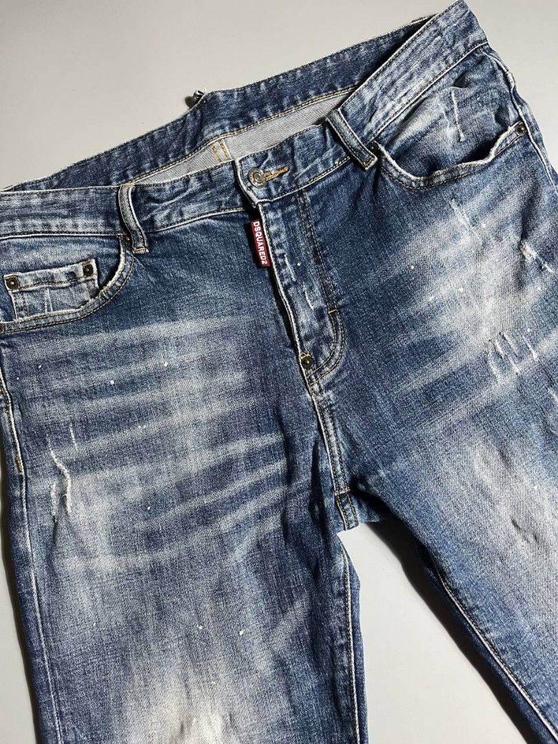 DSQUARED2 Jeans Mens Blue Distressed Denim Pants (Category: Jeans) located in Lucena. Submitted by sth.archvl (Listing ID 1422192177, Image 3). Description: DSQUARED2 Jeans Mens Blue Distressed Denim Pants No flaws Size 36 Measurements: Waist: 18 Length: 42.5 Thigh: 11.5 Leg opening: 7 Front rise: 11 .